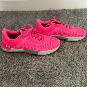 Under Armour Train Sneakers